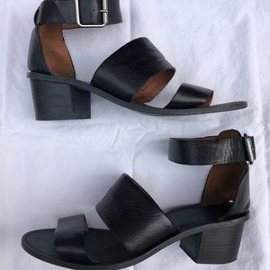 Madewell Black Leather Sandal